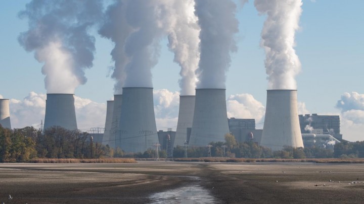 Brandenburg - Landesregierung beauftragt Braunkohleverband mit Aufklärungskampagne über Klimawandel
