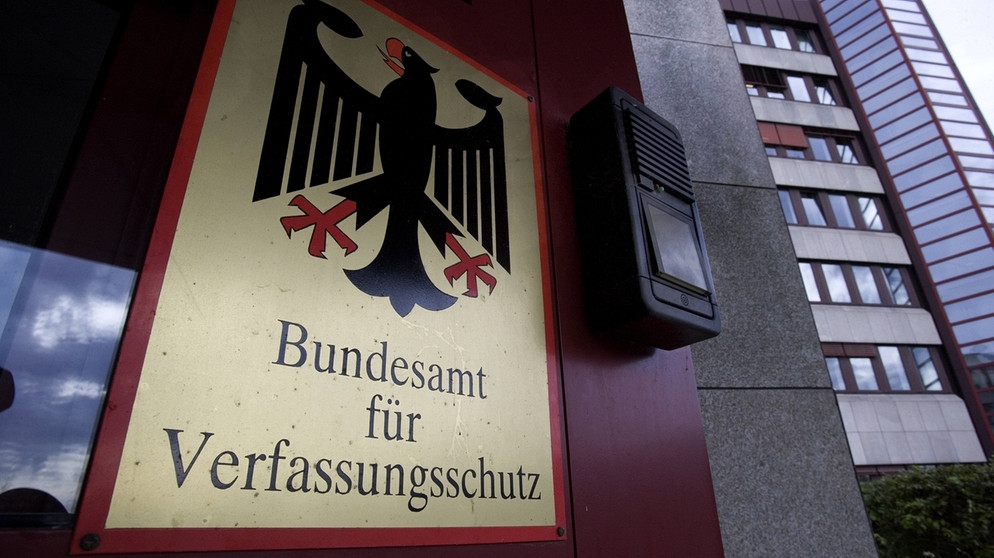 NSU-Prozess: Nebenklage erhebt schwere Vorwürfe gegen Verfassungsschutz und Bundesanwaltschaft | BR.de