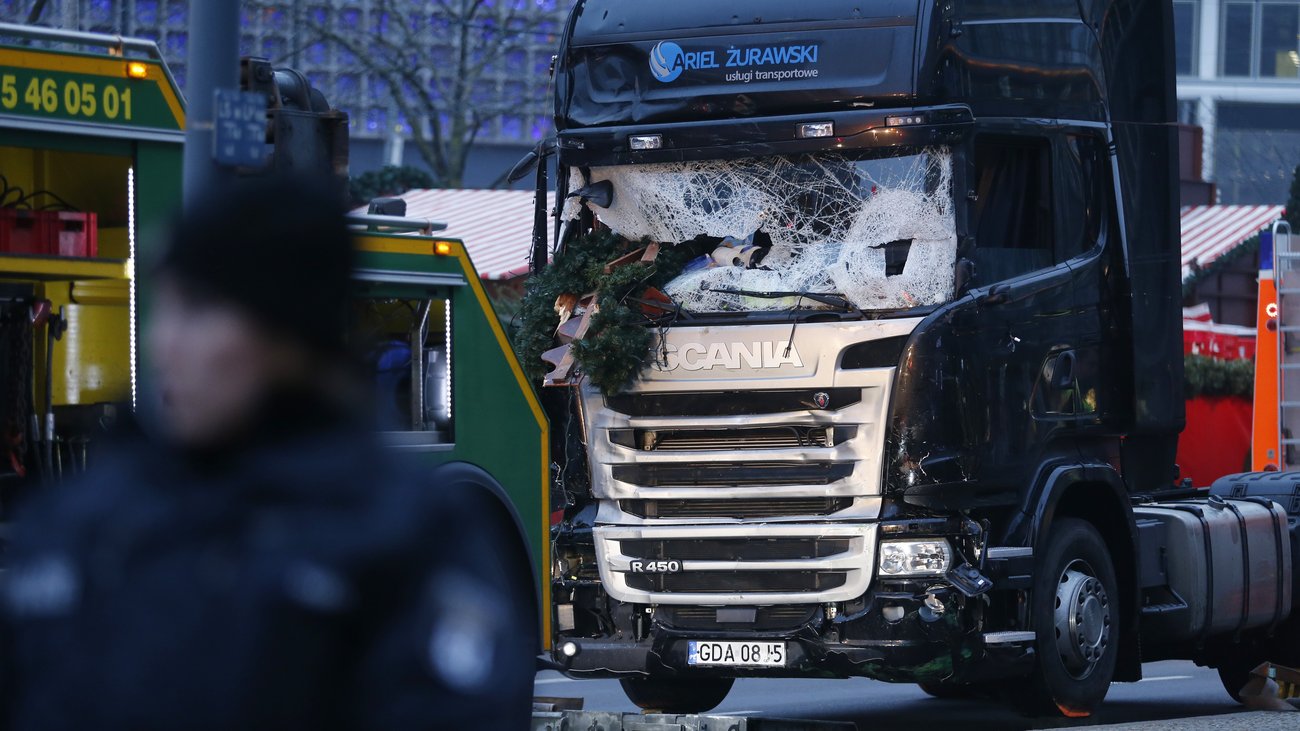 Anschlag auf dem Breitscheidplatz: Berliner Polizeiführung versagte nach Amri-Attentat