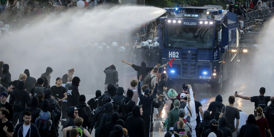 Zeugenaussagen bei G20-Prozessen: „Besonderer Service“ für die Polizei
