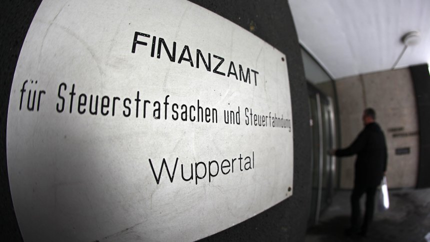 Wuppertal: Politik bremste Steuerfahnder aus - jetzt wechseln sie die Seiten - SPIEGEL ONLINE - Wirtschaft
