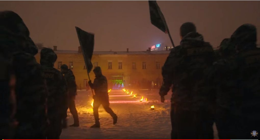 Ukraine: “National-sozialistische Selbstorganisation” für alle Fälle