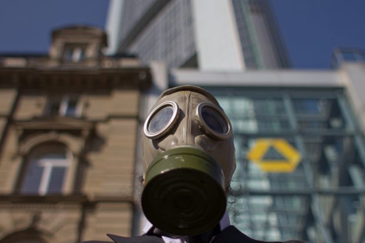 Bombengeschäfte: Banken finanzieren atomares Wettrüsten