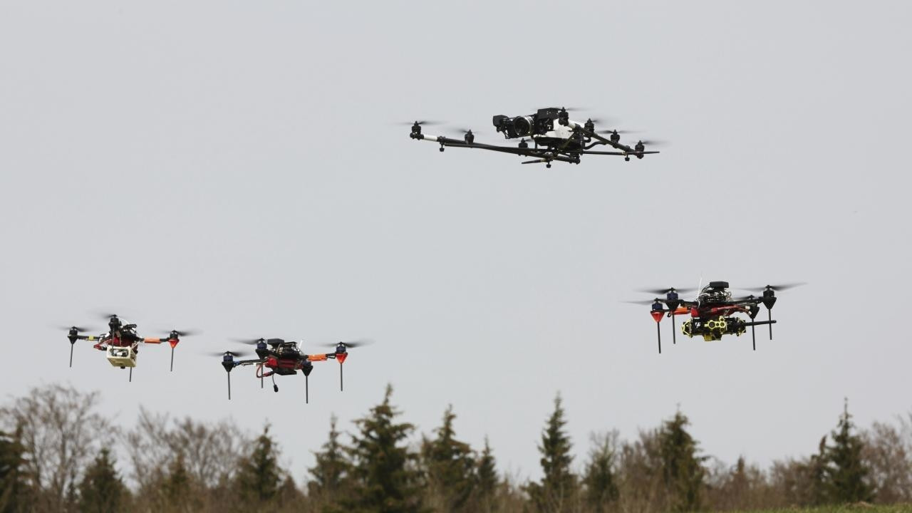 Drohnenschwärme und Big Data: Bundespolizei will von neuen Forschungen profitieren