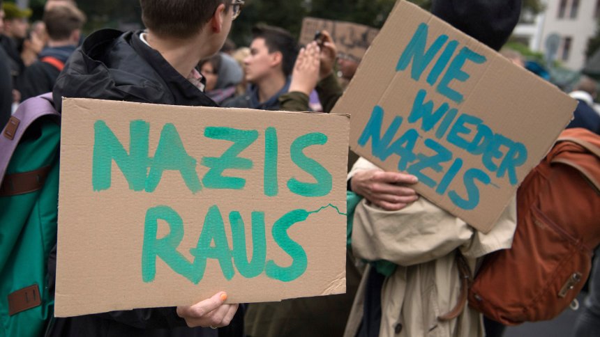 “#Nazis raus”: Die deutscheste Debatte überhaupt