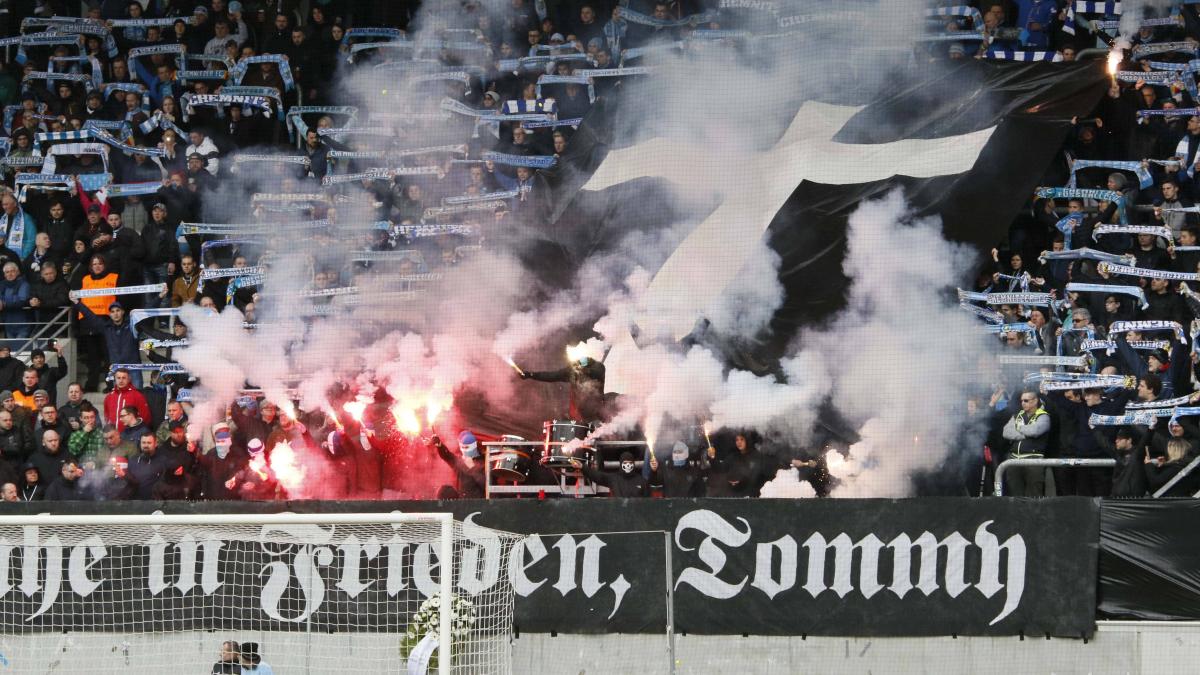 „HooNaRa“-Gründer: Chemnitzer FC hält Schweigeminute für Neonazi ab - WELT