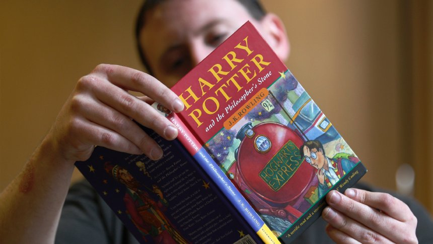 Danzig: Polnische Priester verbrennen “Harry Potter”-Bücher - SPIEGEL ONLINE - Kultur