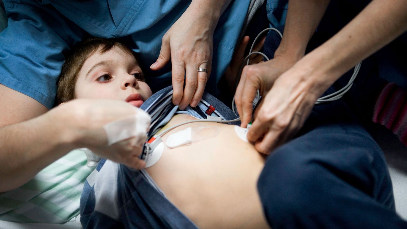 Kranke Kinder sind zu teuer: Kliniken schließen Kinderstationen