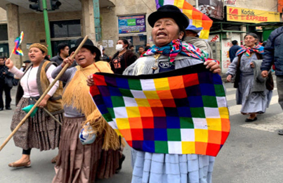 Bolivien: Der Hass auf den Indio