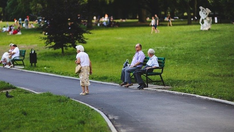 Rente: Armutsgefährdung im Alter nimmt massiv zu - Altersvorsorge - Versicherungsbote.de