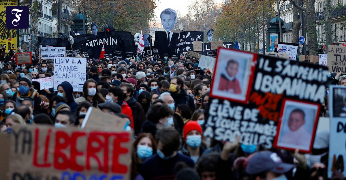 Tausende demonstrieren: Proteste in Frankreich gegen Polizeigewalt und für Pressefreiheit