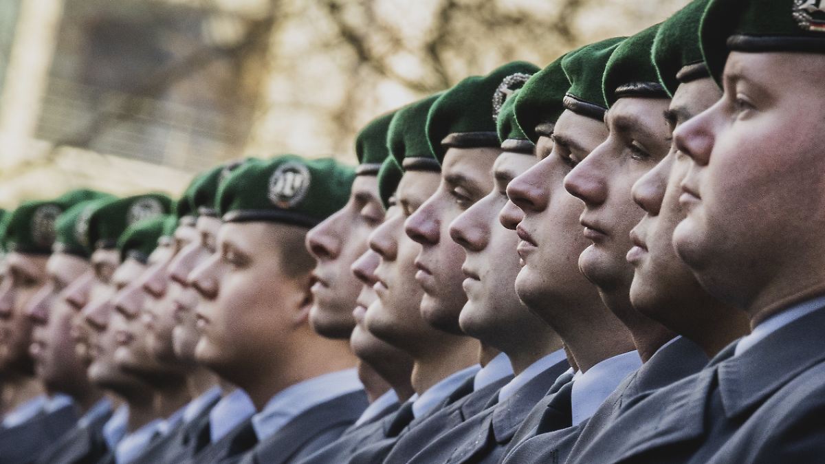 Bundeswehr schult Soldaten gegen Verschwörungsmythen