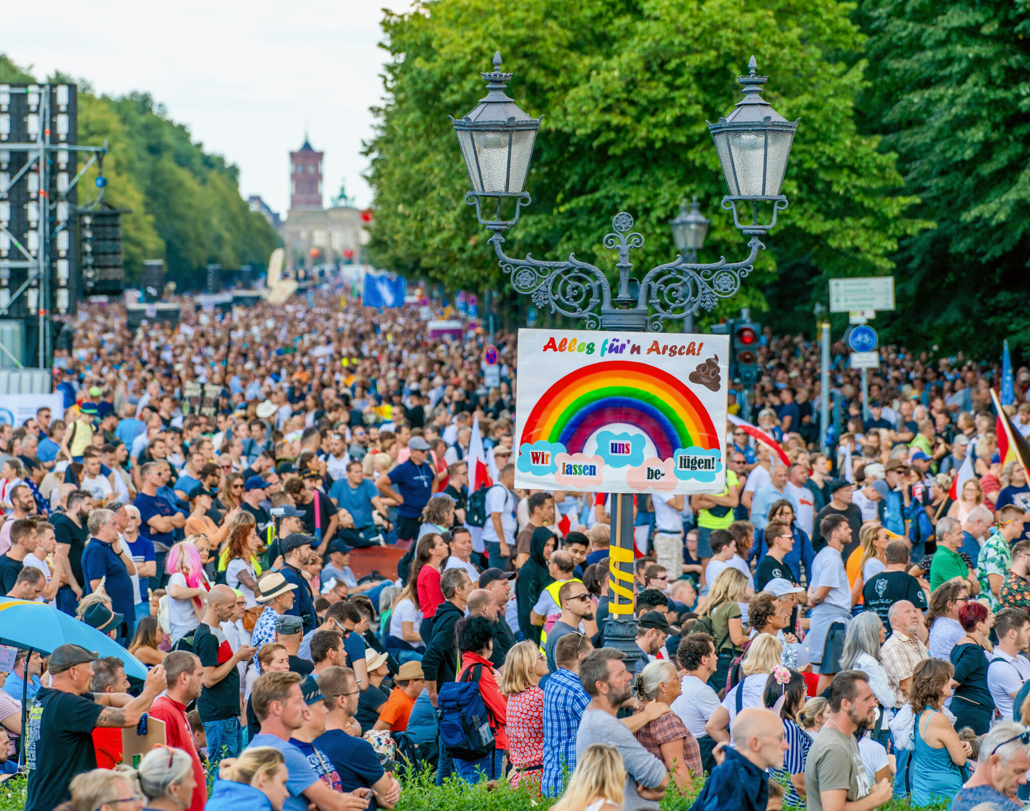 Plötzlich ohne Bankkonto – Schweizer Monat