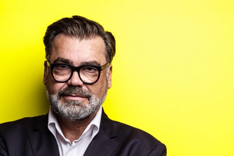Tom Lausen: „Nicht die Forderung nach Aufklärung ist extremistisch, sondern Schweigen, Leugnen und Unterlassen“ - Epoch Times (Deutsch)