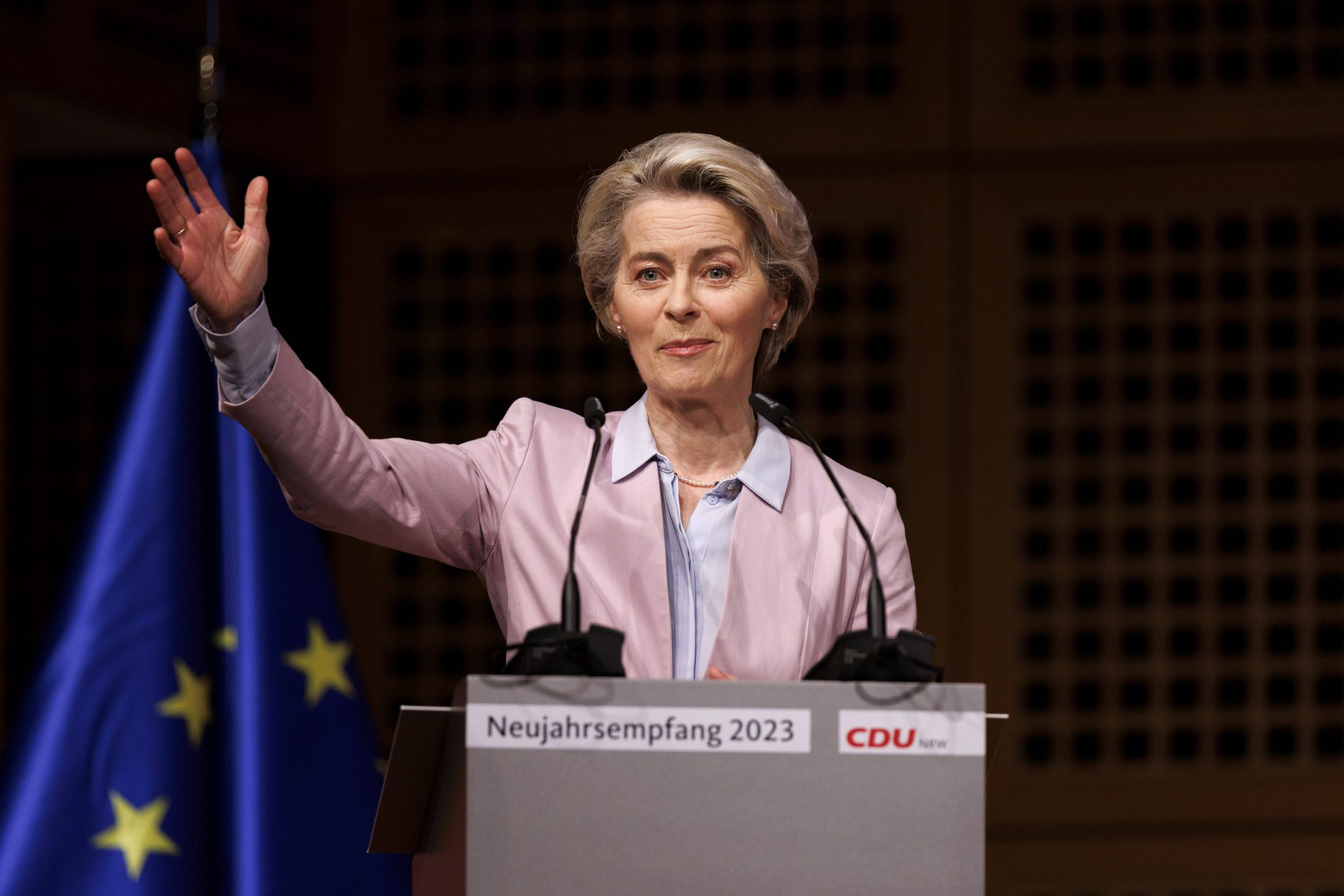 EU will Faktenchecker vor “Belästigung” schützen - Apollo News