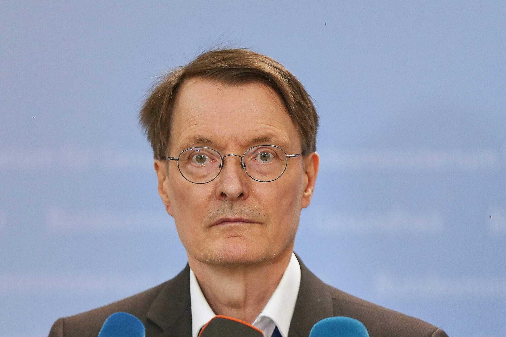 „Klimawandel tötet uns, und es wird nur noch schlimmer“: WHO-Klimagremium um Lauterbach startet mit Alarmruf - Apollo News
