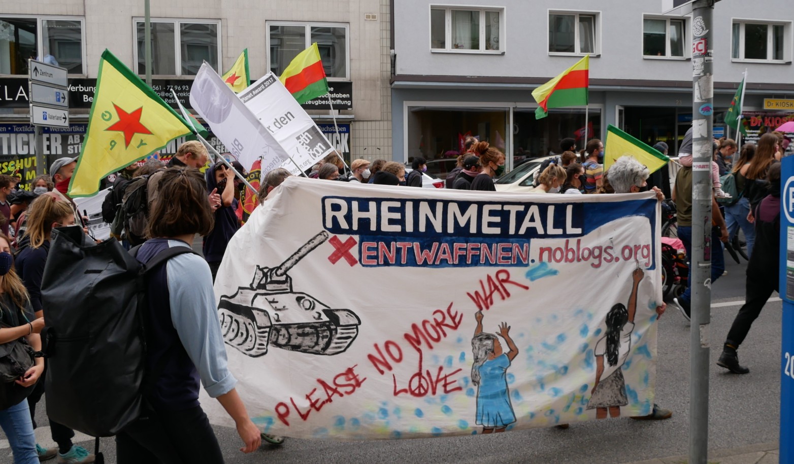 Antimilitaristischer Protest ist legitim und darf nicht kriminalisiert werden - Etos.Media