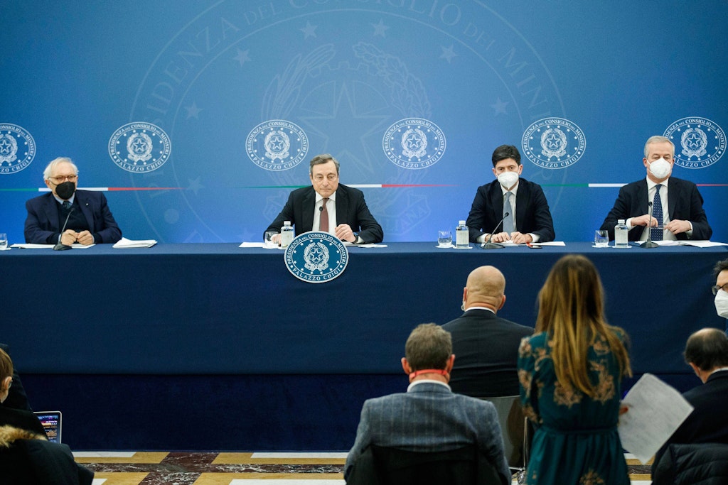 Italienische „RKI-Files“: Experten wussten von tödlichen Nebenwirkungen – und impften weiter