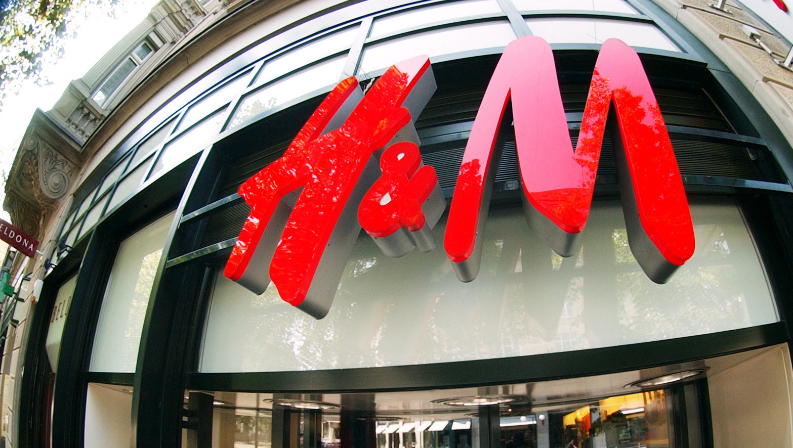 H&M stoppt Überwachung