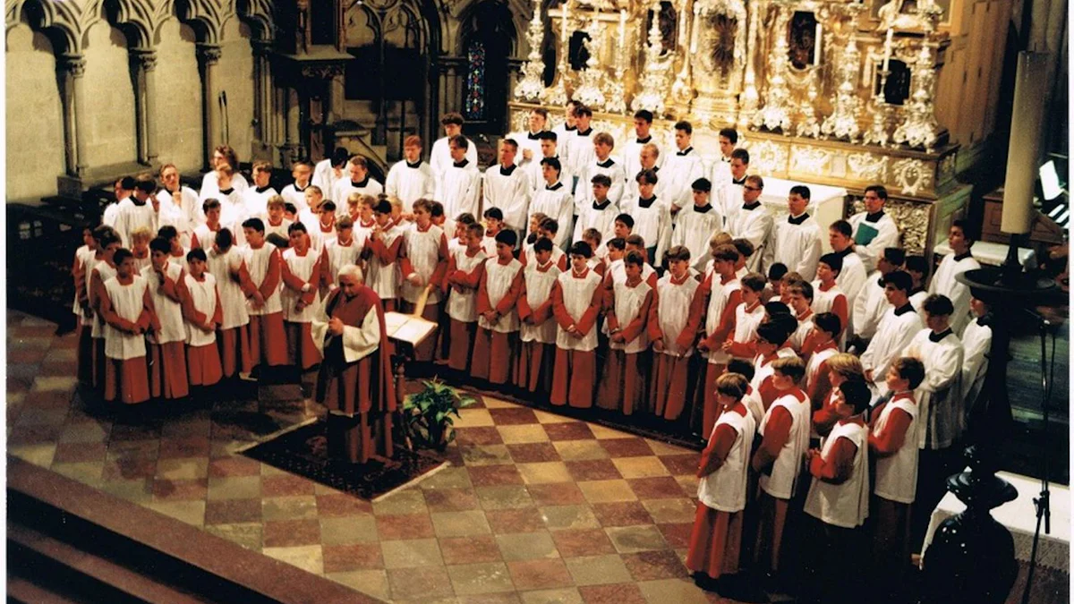 Millionenklage von Missbrauchsopfer gegen Kirche: Bistum Regensburg will Prozess