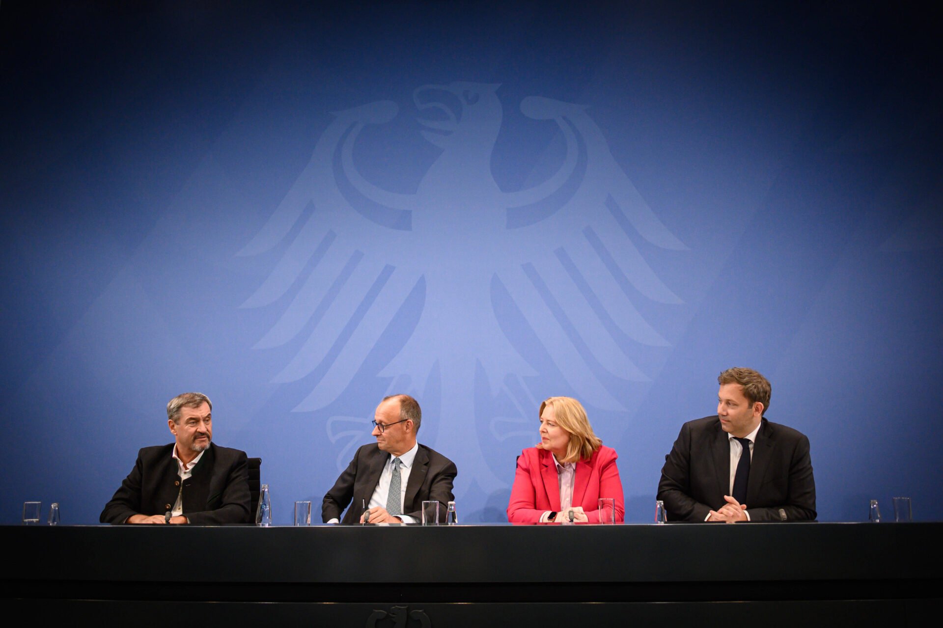 WHO-Gesetz: Bundesregierung will „Kernkapazitäten“ für den „Umgang mit Fehl- und Desinformationen“ schaffen - Apollo News