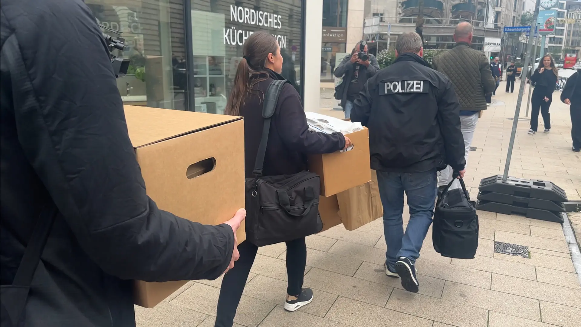 Fall Block: Razzia gegen Ex-BND-Chef Hanning in Hamburg