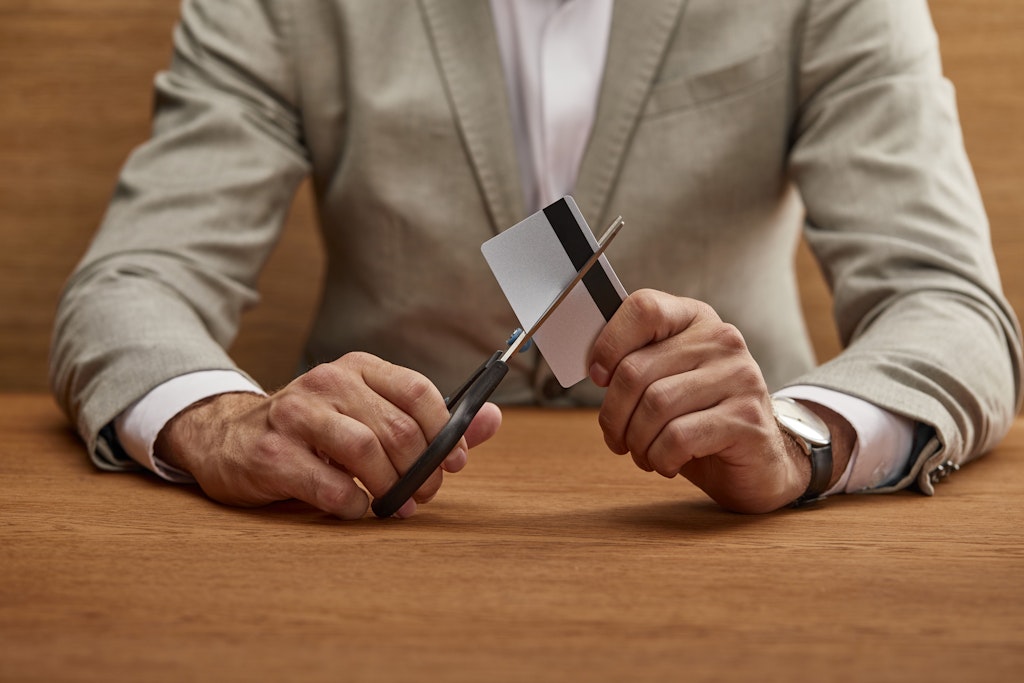 Einschüchterung mit System: Wenn Bankkonten aus politischen Gründen gekündigt werden Einschüchterung mit System: Wenn Bankkonten aus politischen Gründen gekündigt werden