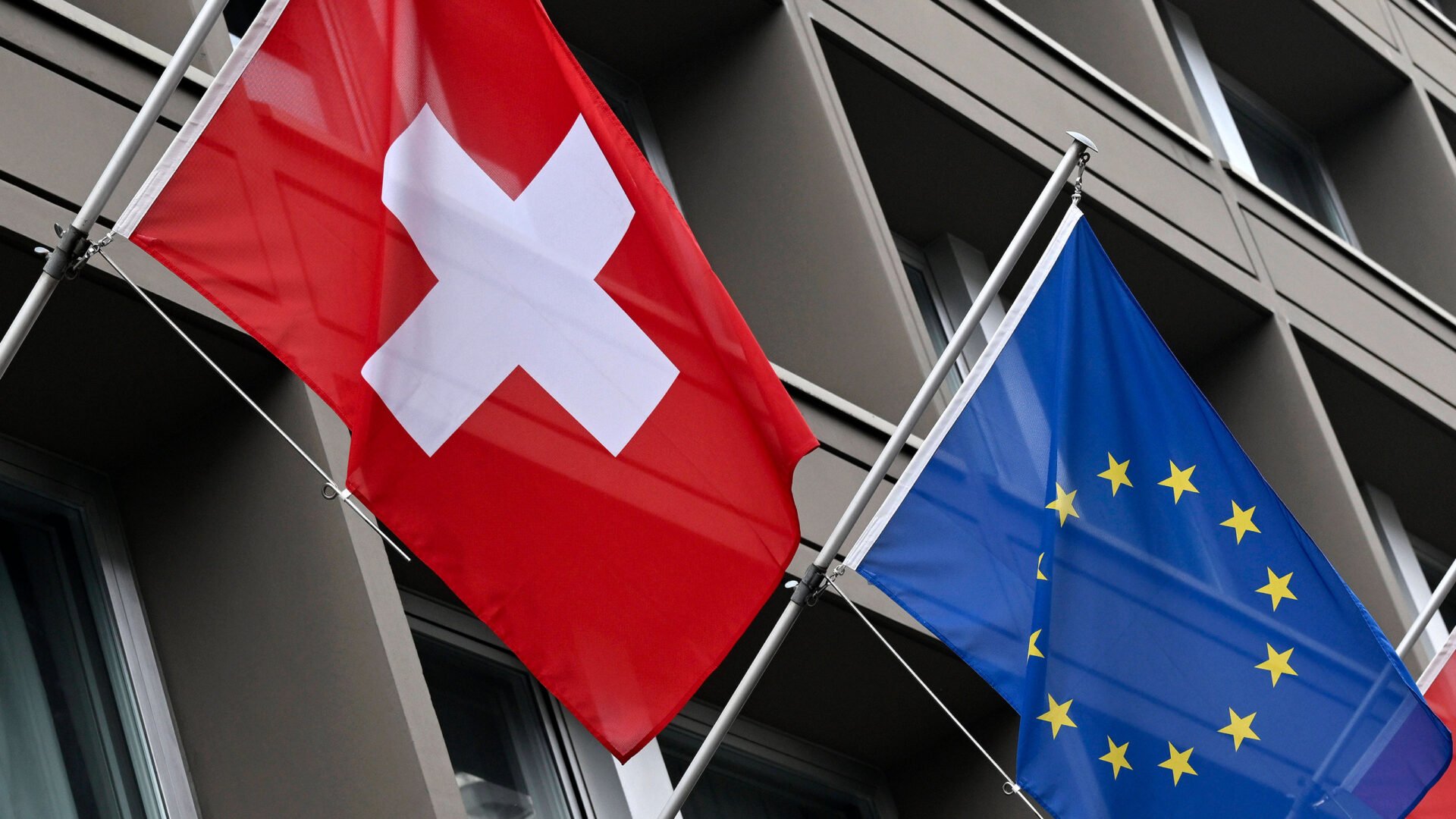 Plötzlich soll in der Schweiz EU-Recht gelten - Apollo News