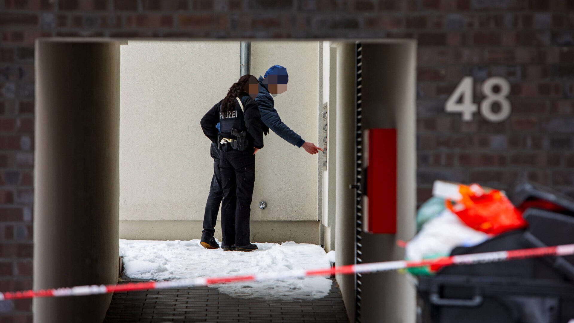 Wegen Hasspostings: Die meisten Durchsuchungen gab es in Hamburg - Apollo News