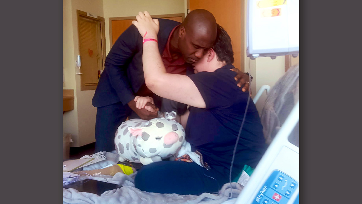 Florida: Gesundheitsdirektor Ladapo besucht Impfopfer Cody Florida: Gesundheitsdirektor Ladapo besucht Impfopfer Cody