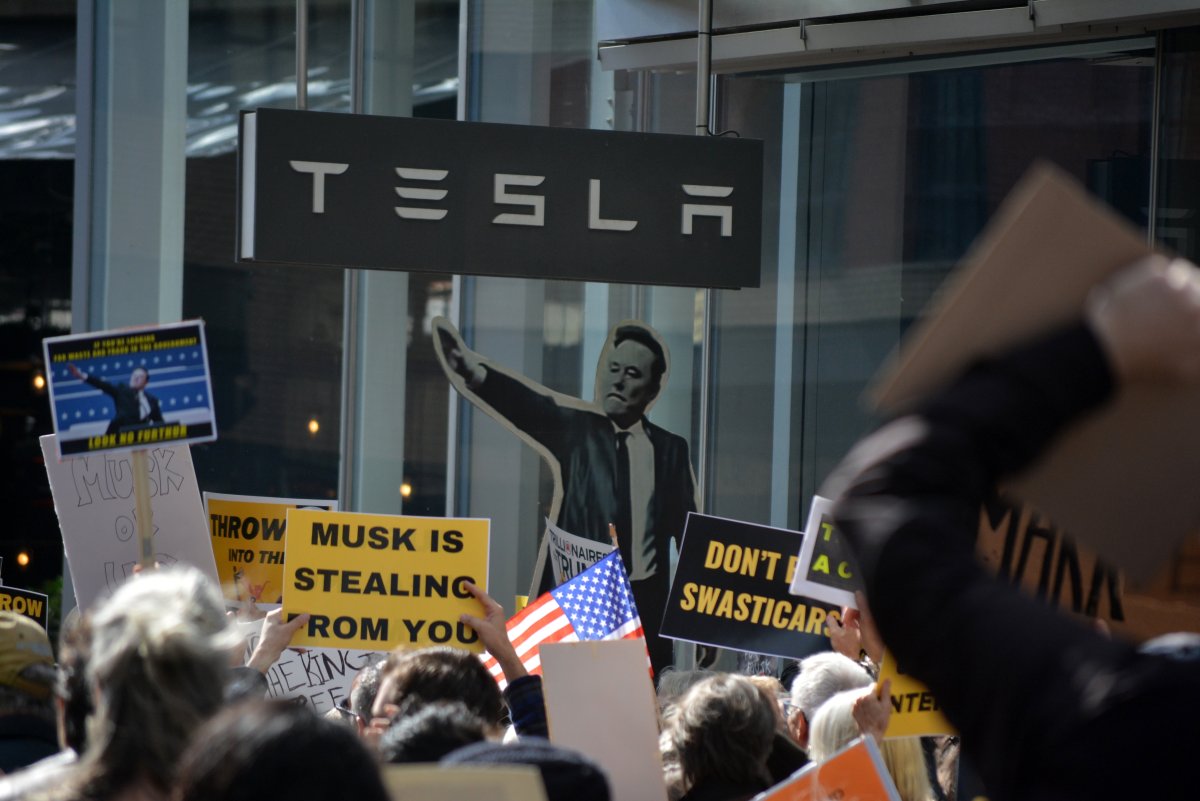 US-Behörden sorgen sich um wachsenden „Anti-Tech-Extremismus“