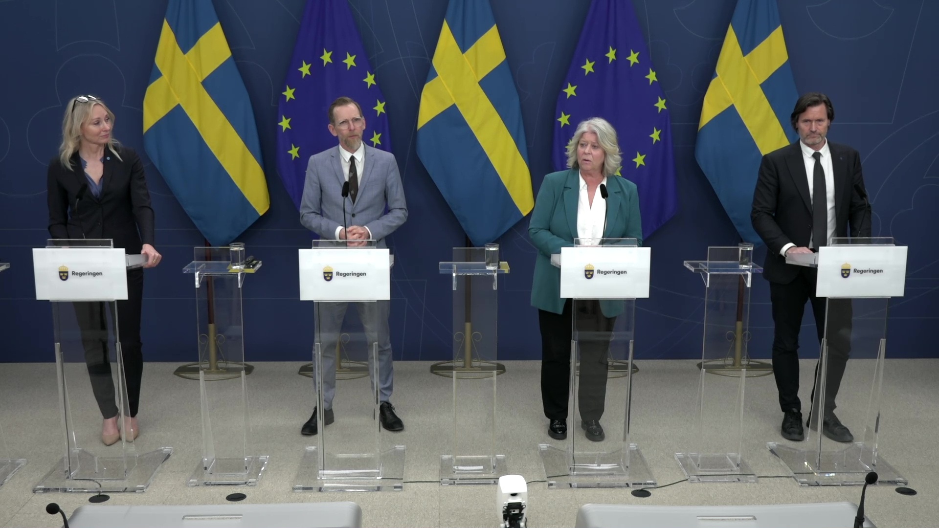 Die schwedische Regierung will Kindern von Sozialfällen mit elektronischen Fussfesseln überwachen – zu derem “Schutz”