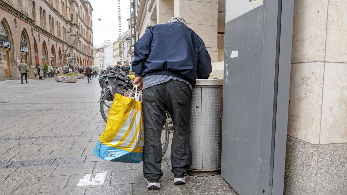 Amt kürzt Rentner wegen 58,25 Euro Flaschenpfand die Grundsicherung